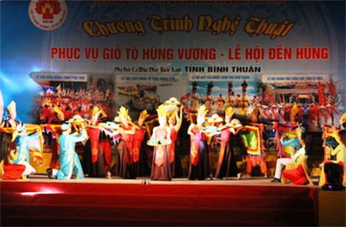 Nhà hát Ca múa nhạc Biển Xanh biểu diễn nghệ thuật phục vụ Giỗ Tổ Hùng Vương – Lễ Hội Đền Hùng